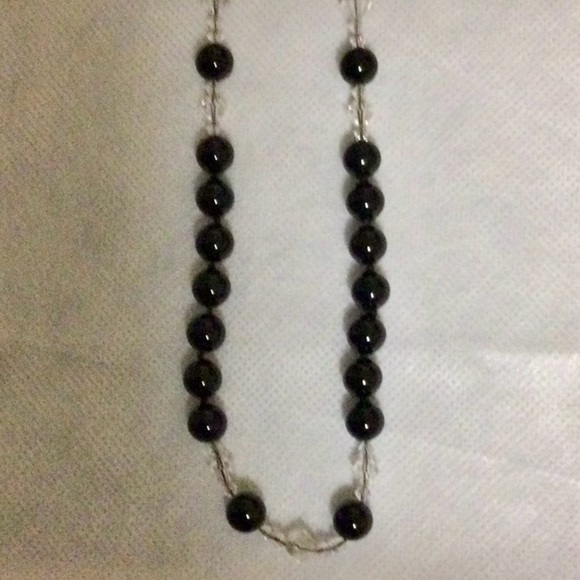 Elegant Vintage Onyx and Crystal Necklace - Picture 2 of 5